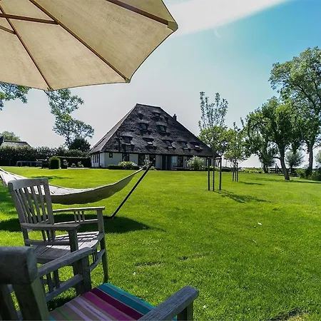 Spacious And Sustainable In With Large Garden