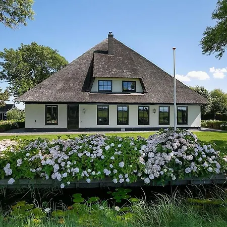 Spacious And Sustainable In With Large Garden Holiday home Heiloo
