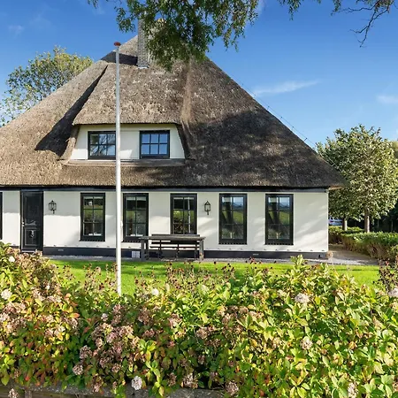 Spacious De Pauwenhof Дом отдыха Хейло