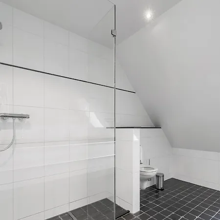 Holiday home Spacious De Pauwenhof