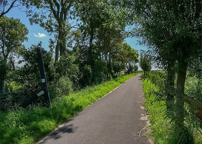 Spacious De Pauwenhof Дом отдыха Хейло