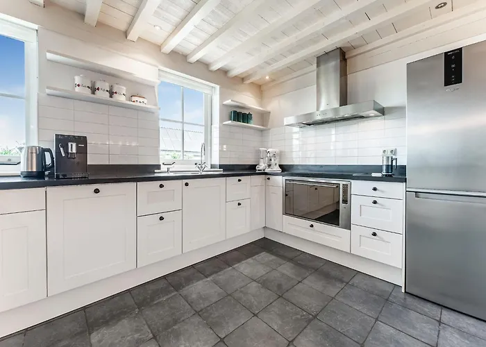 Дом отдыха Spacious De Pauwenhof Хейло