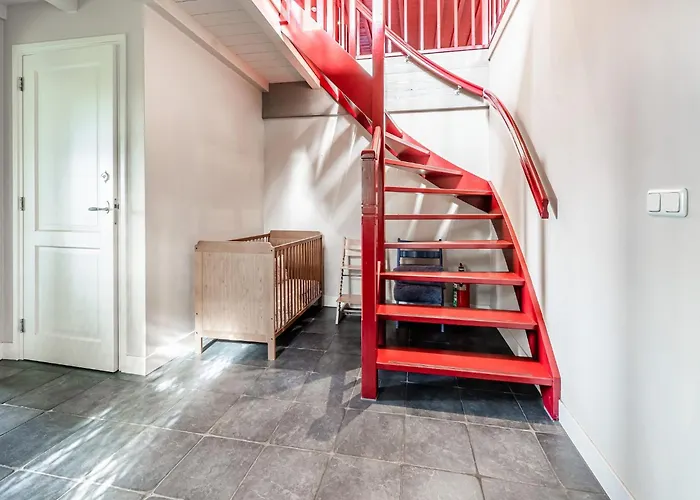 Дом отдыха Spacious De Pauwenhof *