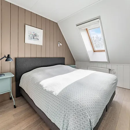 Spacious De Pauwenhof Vakantiehuis *